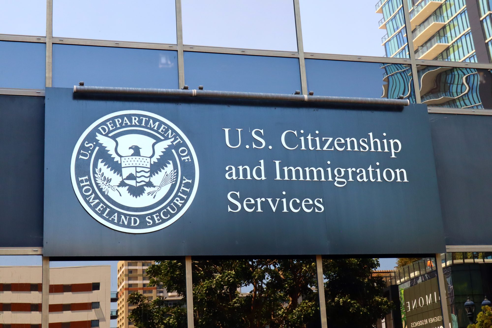 USCIS Announces Grant Opportunity to Citizen Preparation Programs